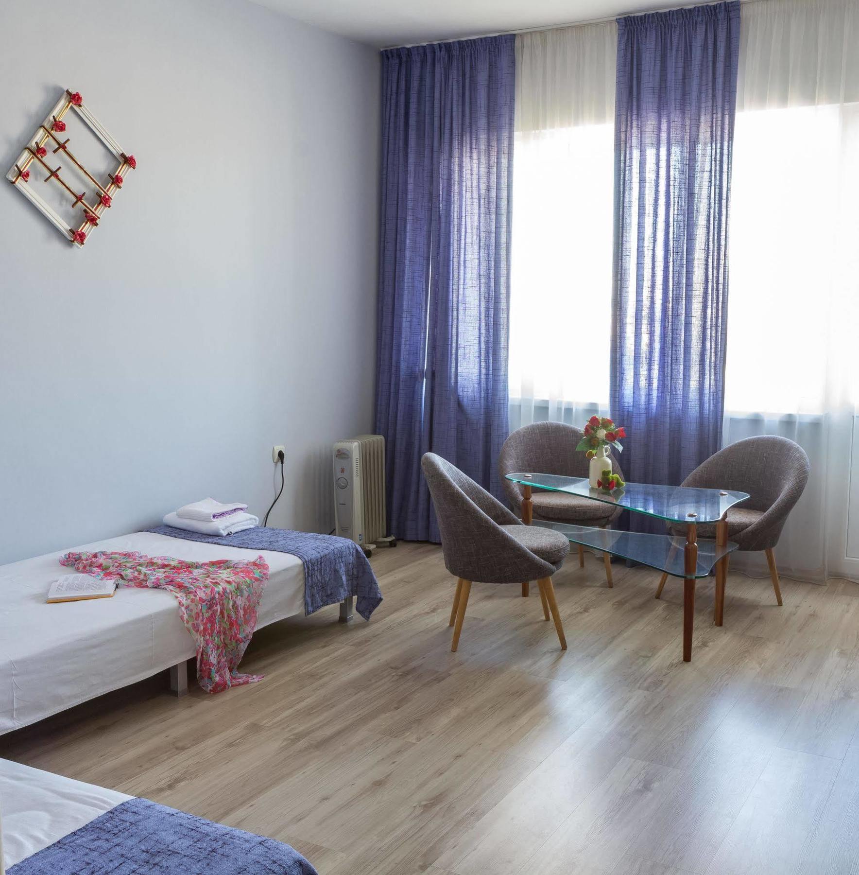 Apartment Tevi Varna